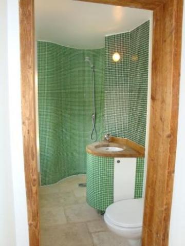 			NEW INSTRUCTION, 2 Bedroom, 1 bath, 1 reception Flat			 Rosemont Road, FINCHLEY ROAD